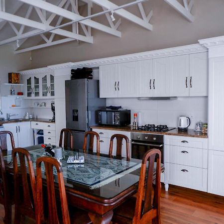 Ferienwohnung Authentic Mossel Bay Exterior foto